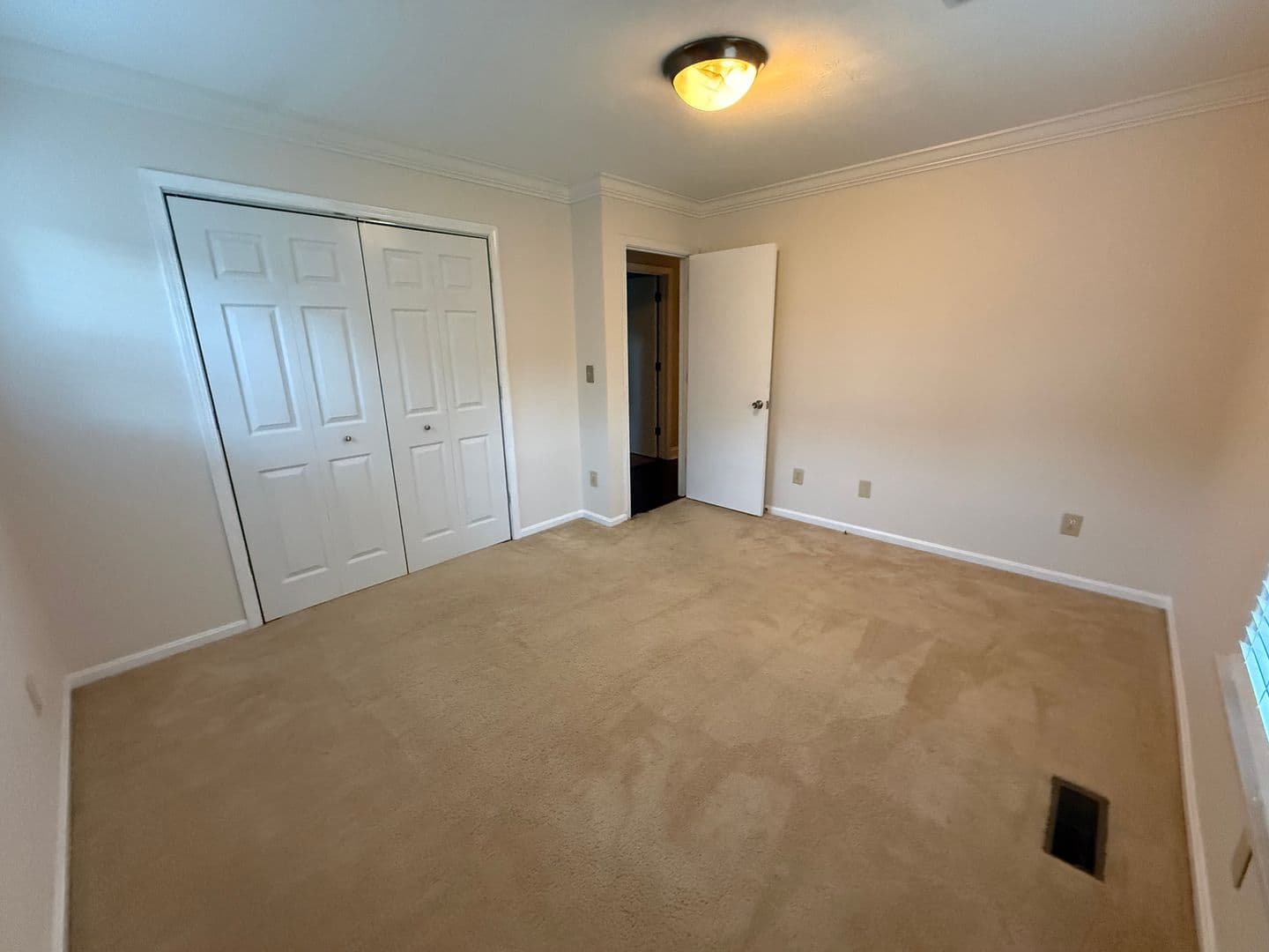 Paducah House: 325 Franklin Drive