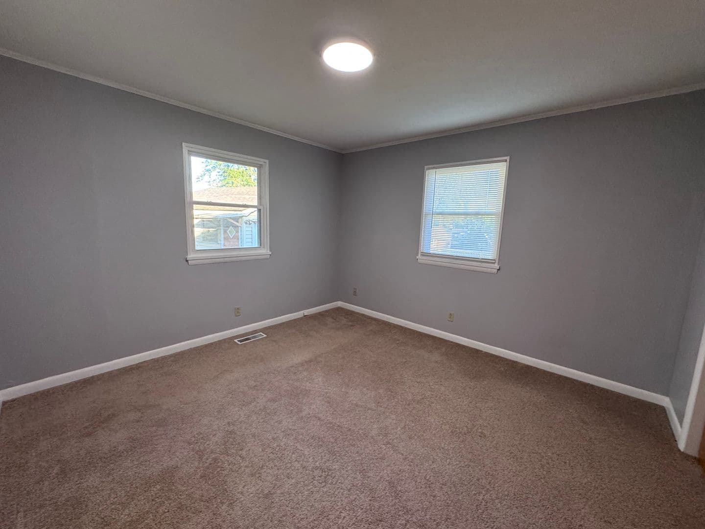 Calvert City Apartment: 937 E 6th Ave