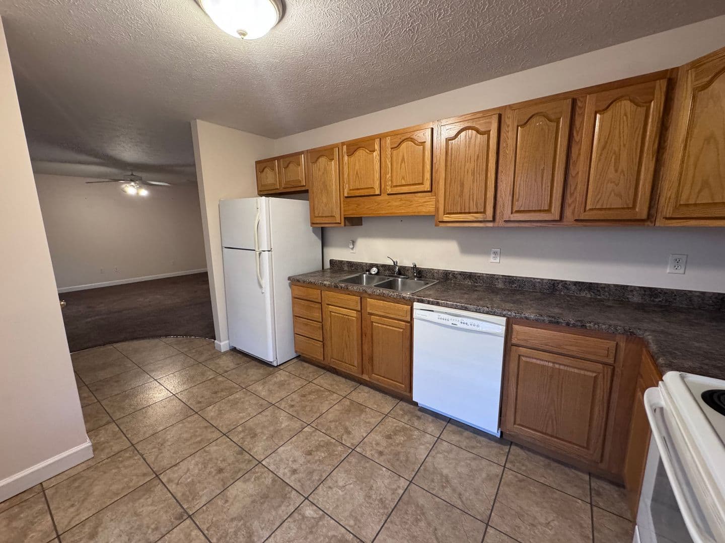 Calvert City Apartment: 130 Drivers Road