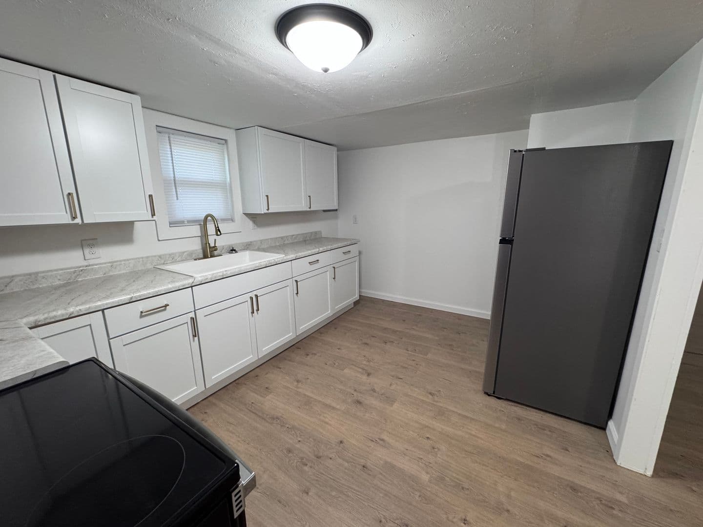 Kevil House: 11450 Bonham