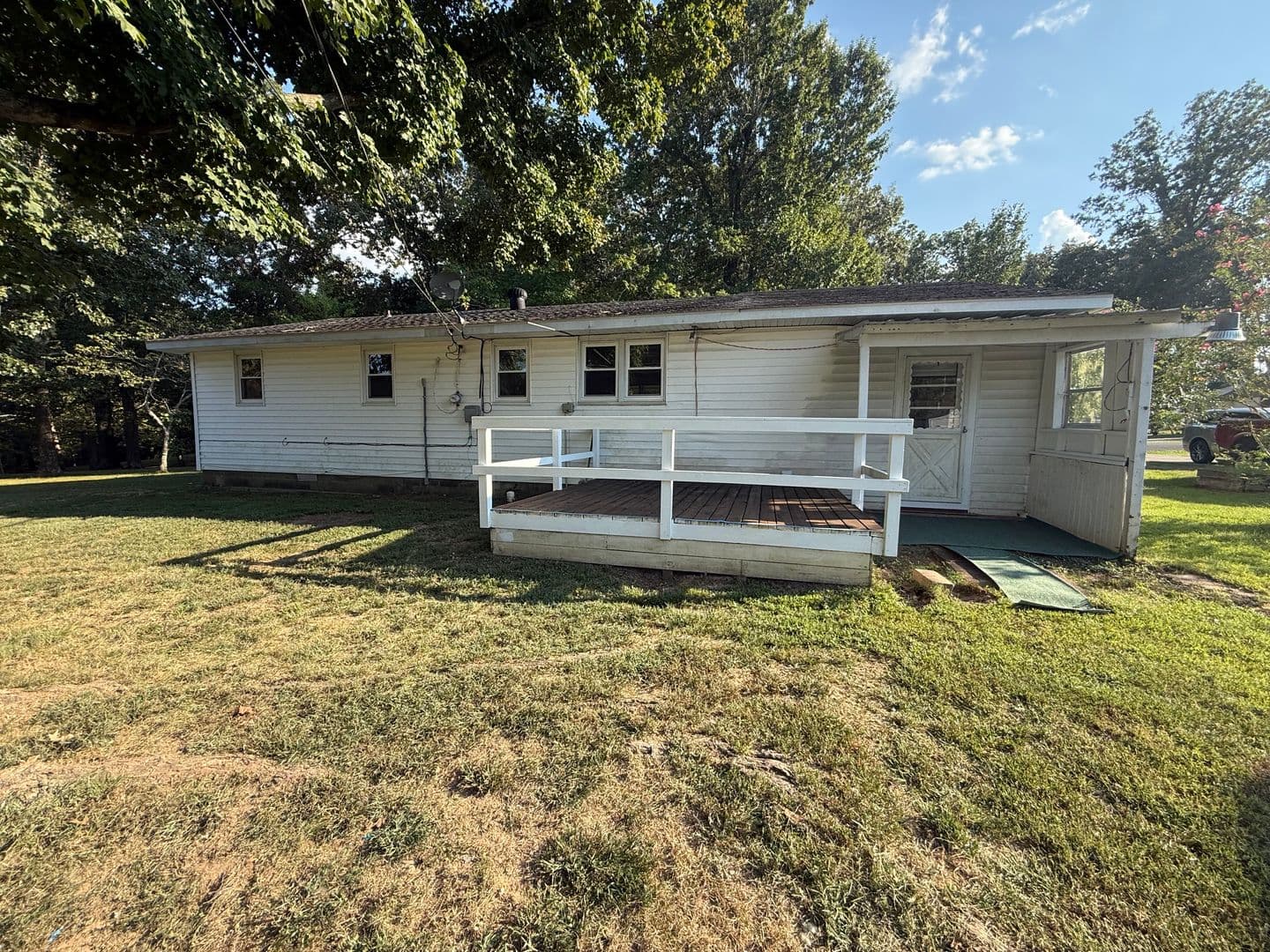 Benton House: 213 E 21st Street