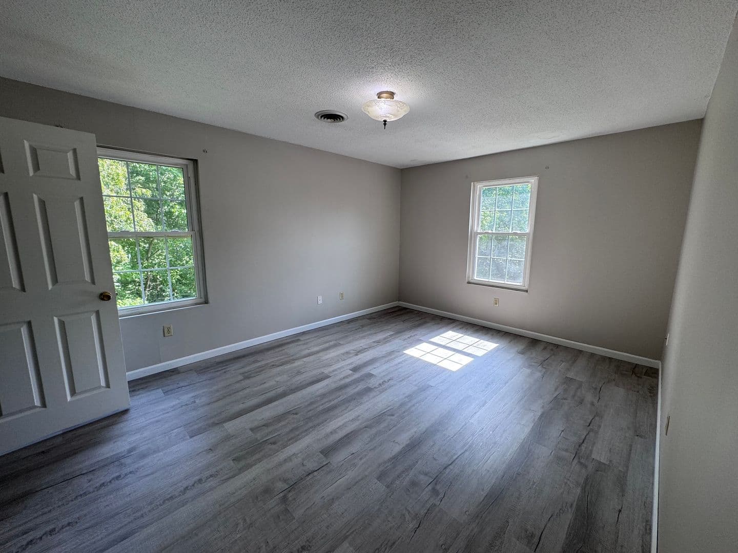 Calvert City Apartment: 620 Oak Park Blvd - Apt 205