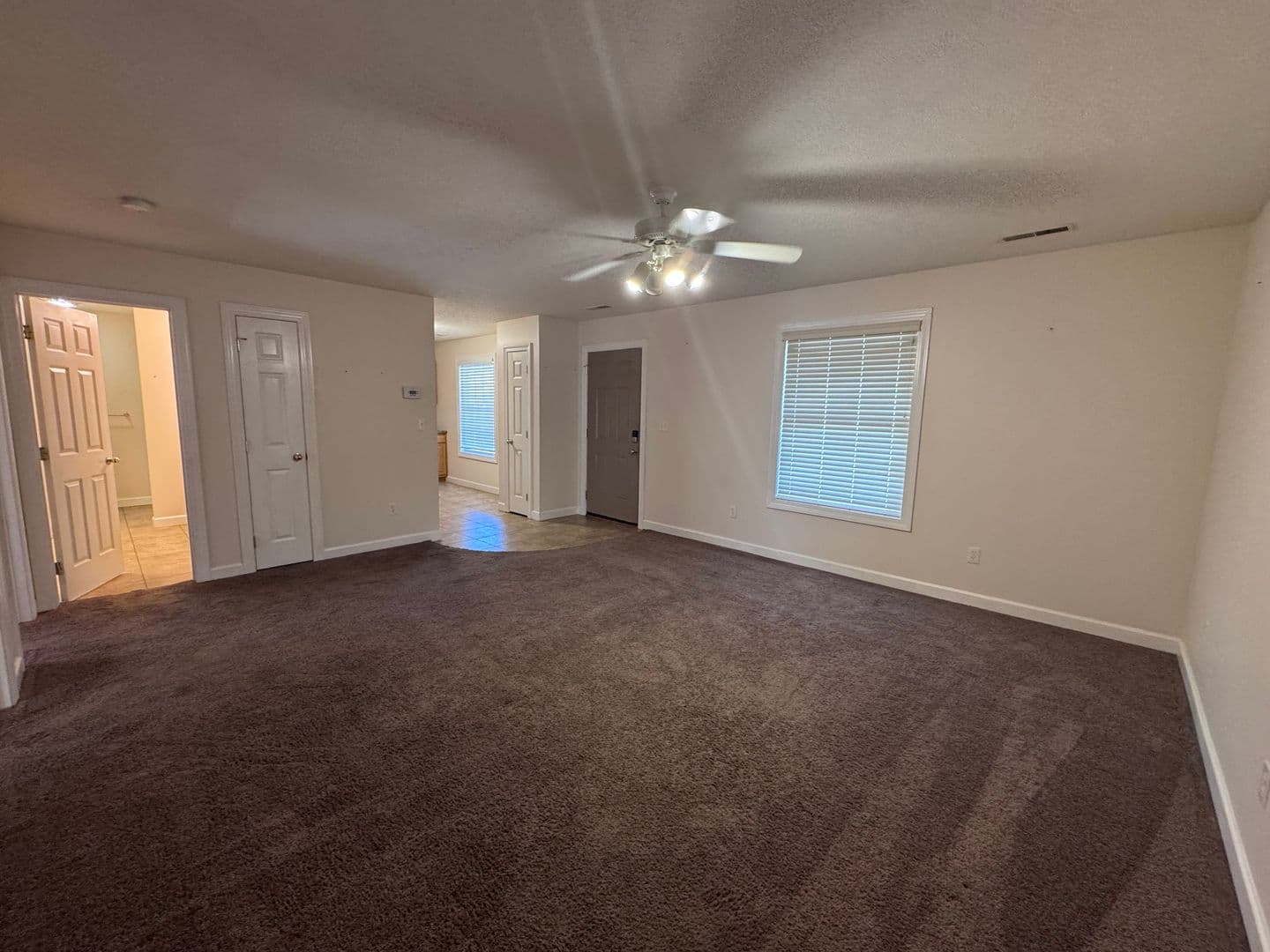 Calvert City Apartment: 130 Drivers Road