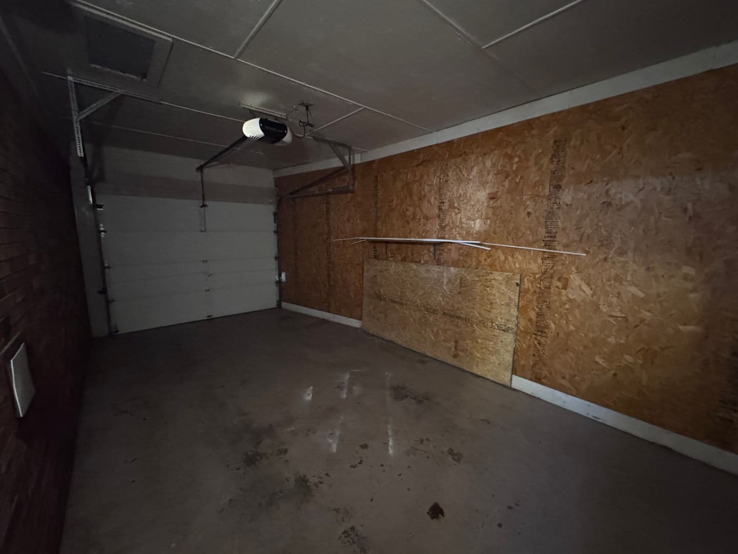 Calvert City Apartment: 937 E 6th Ave