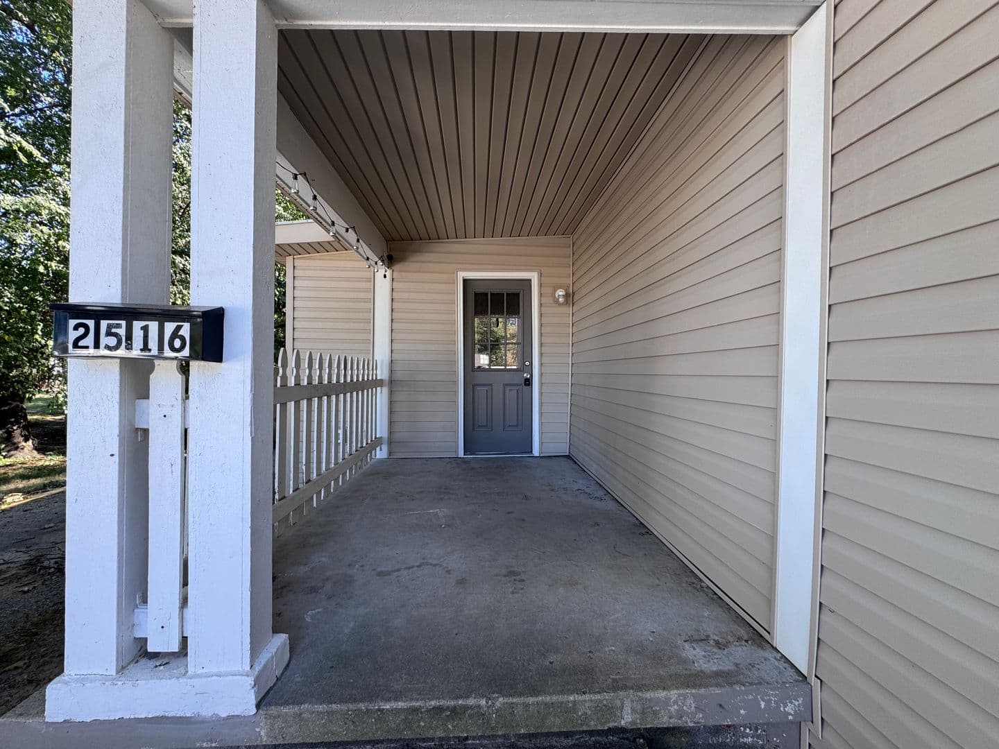 Paducah House: 2516 Adams Street