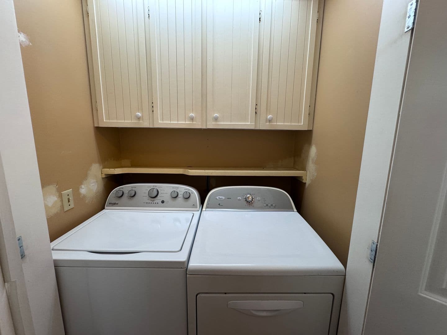 Murray House: 1709 Oakhill Drive S