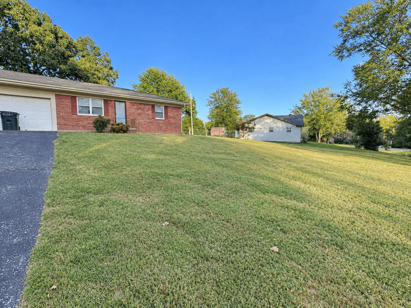Calvert City Apartment: 937 E 6th Ave