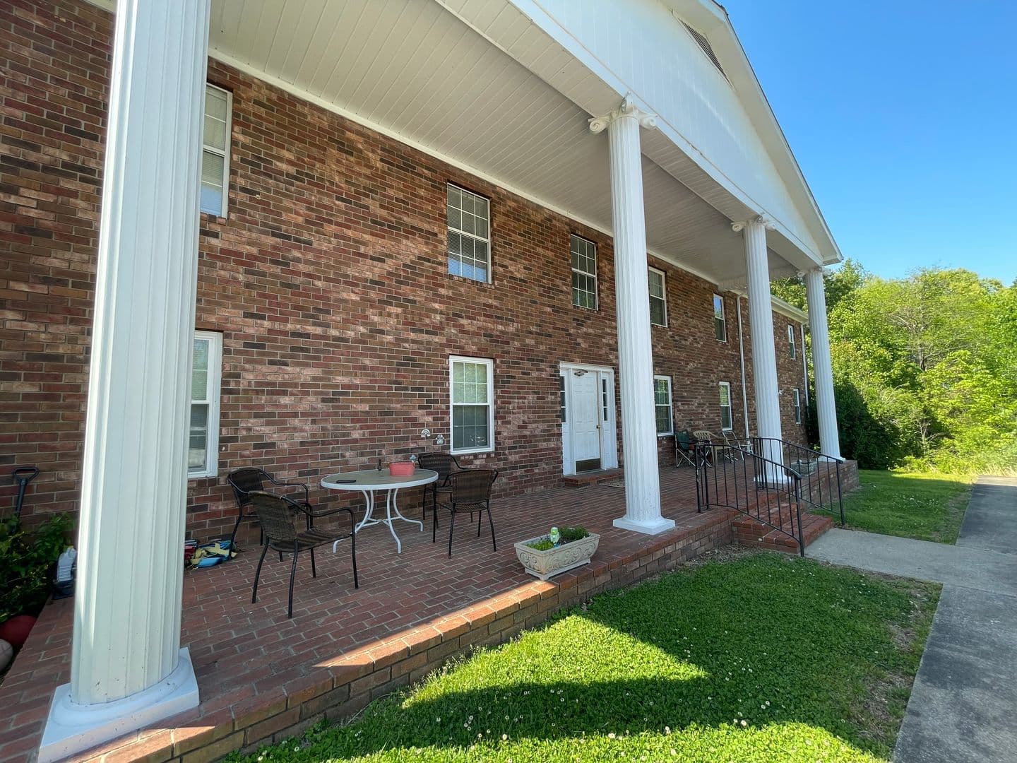 Calvert City Apartment: 620 Oak Park Blvd - Apt 205