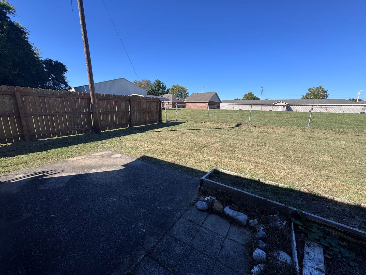 Paducah Apartment: 107 Grogan Circle