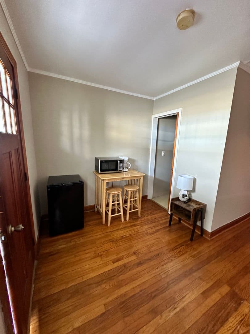 Kuttawa Apartment: 4975 US HWY 62 - Unit 3