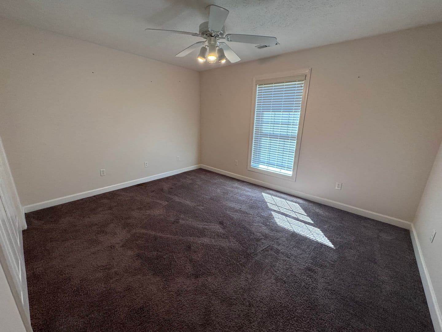 Calvert City Apartment: 130 Drivers Road