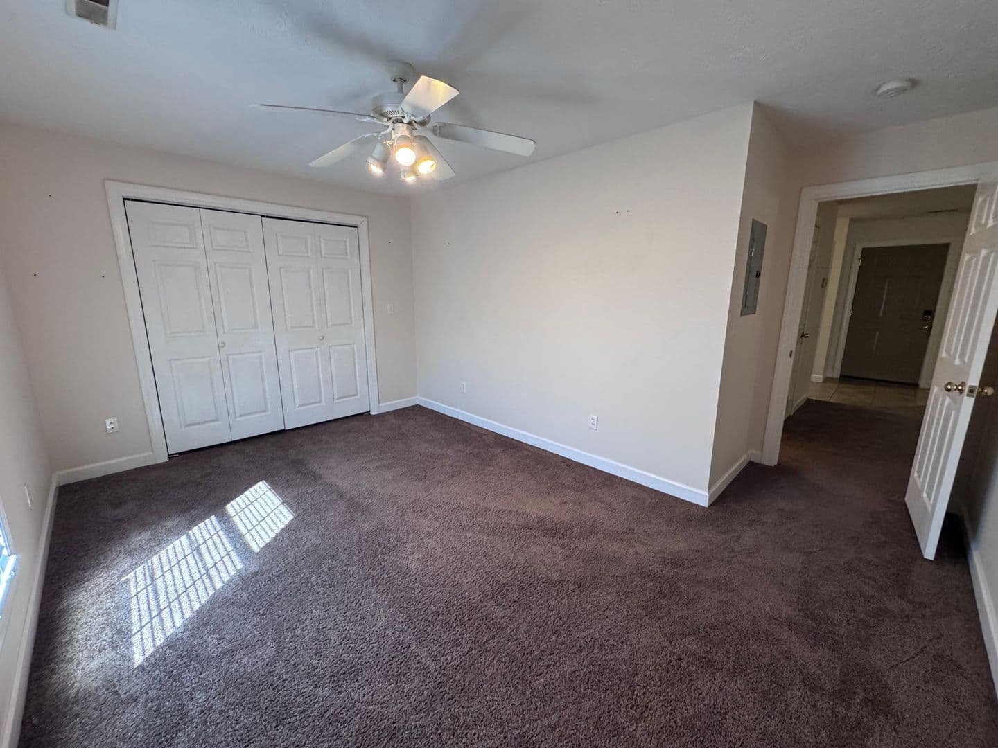 Calvert City Apartment: 130 Drivers Road