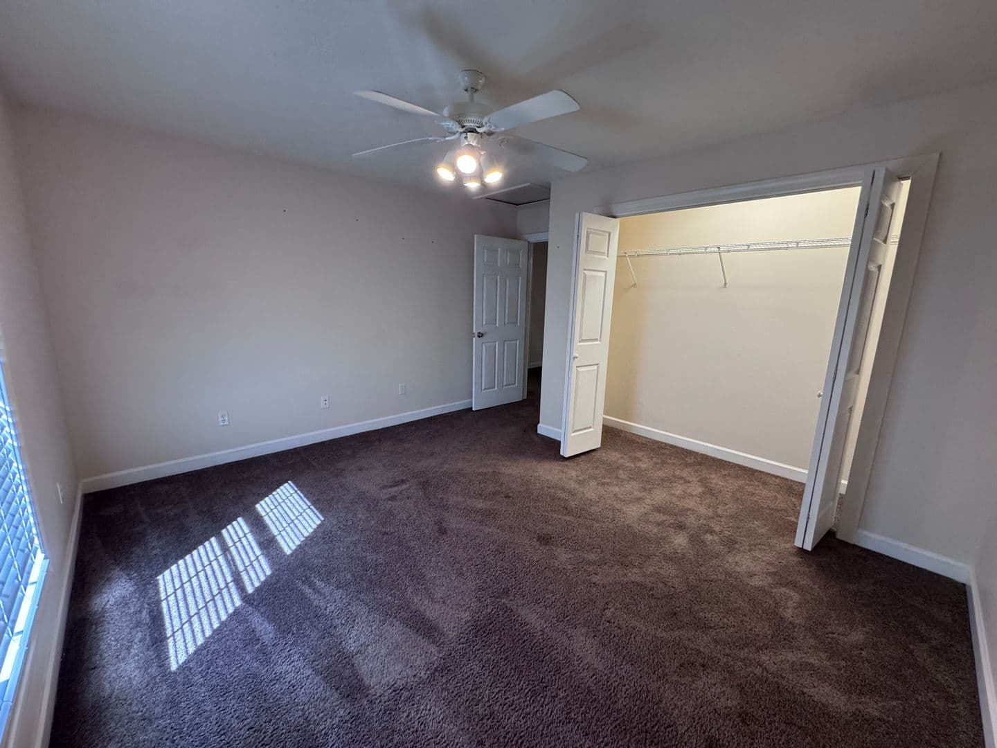 Calvert City Apartment: 130 Drivers Road