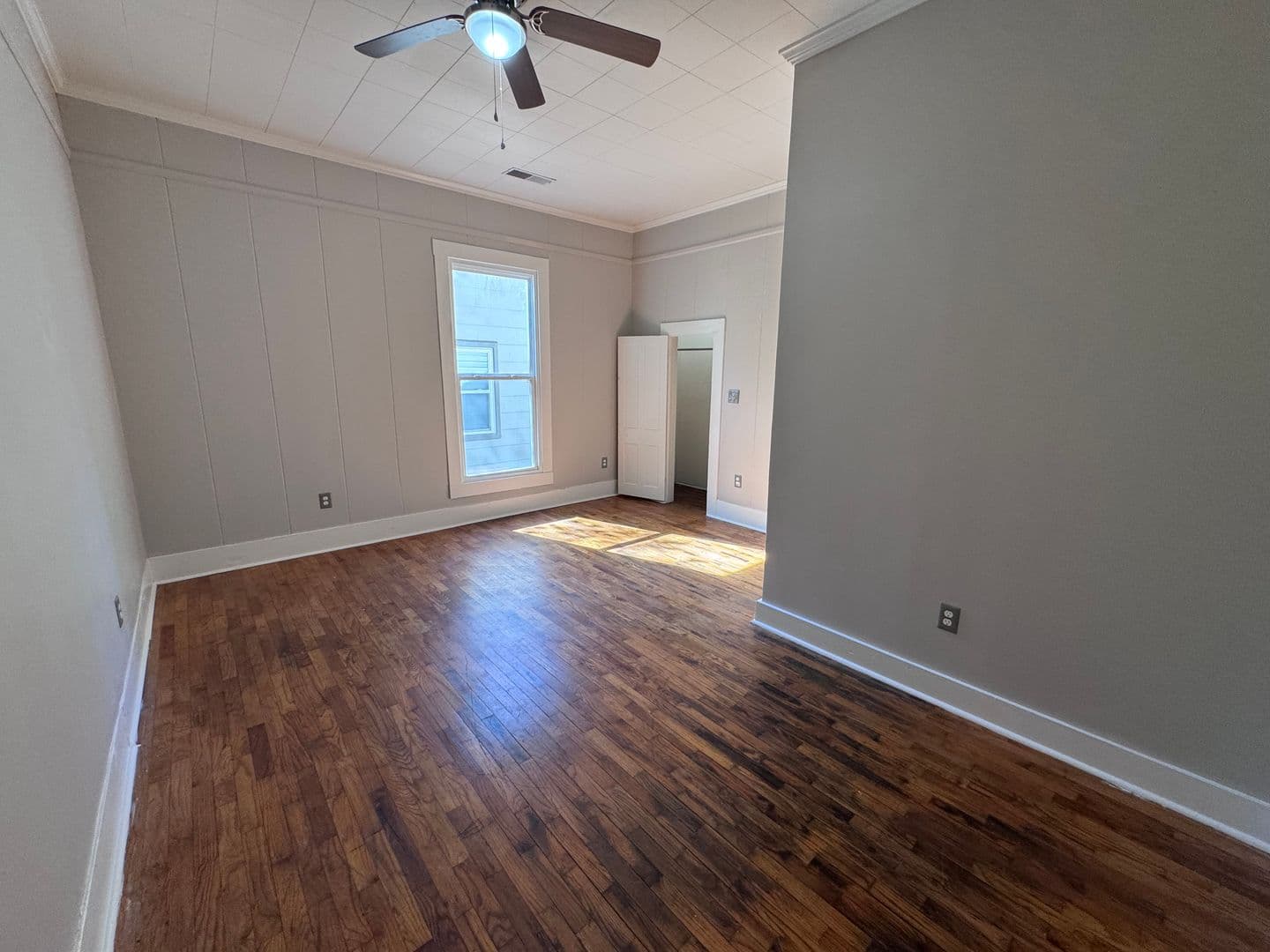 Paducah House: 2516 Adams Street
