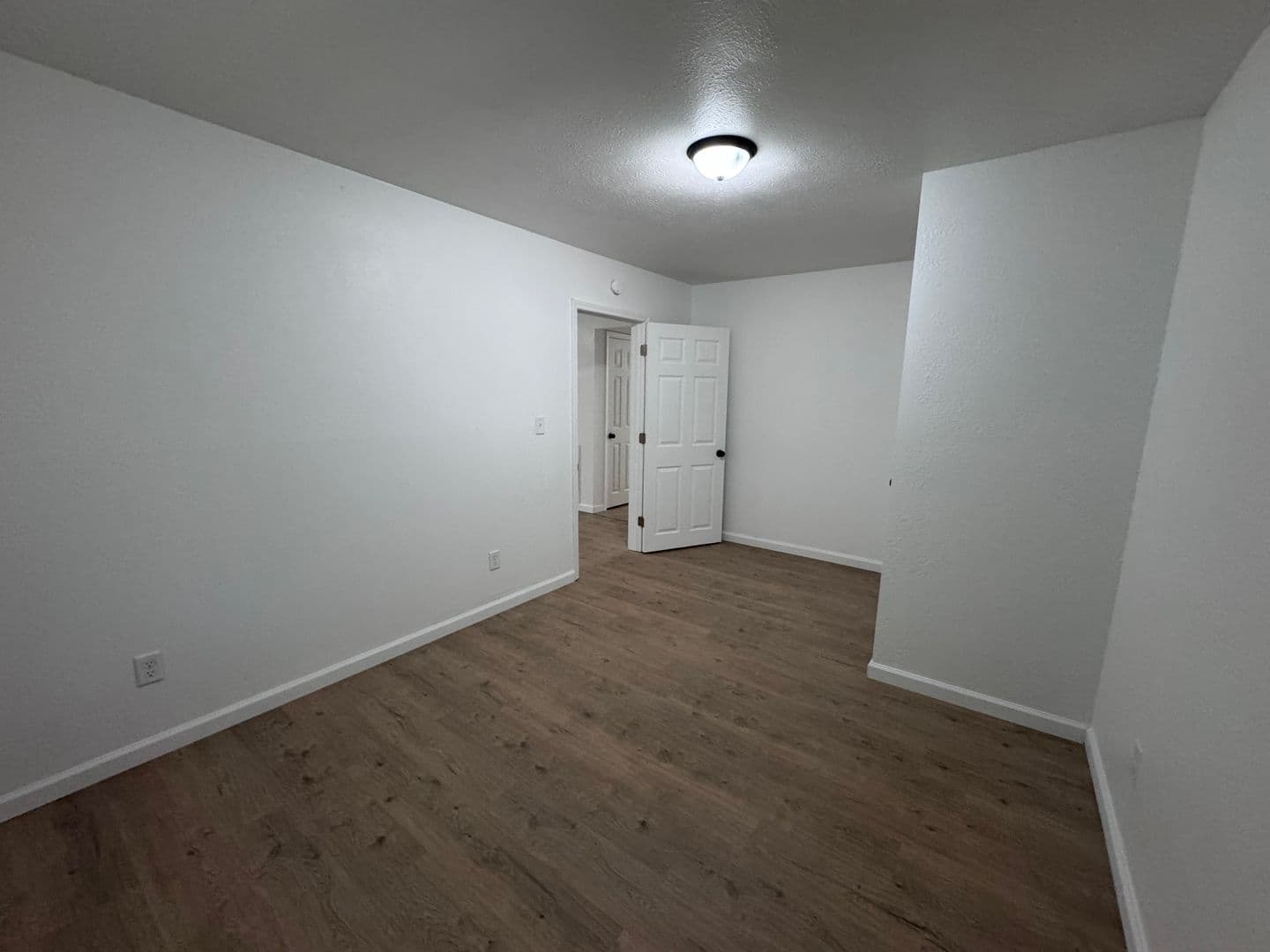 Kevil House: 11450 Bonham