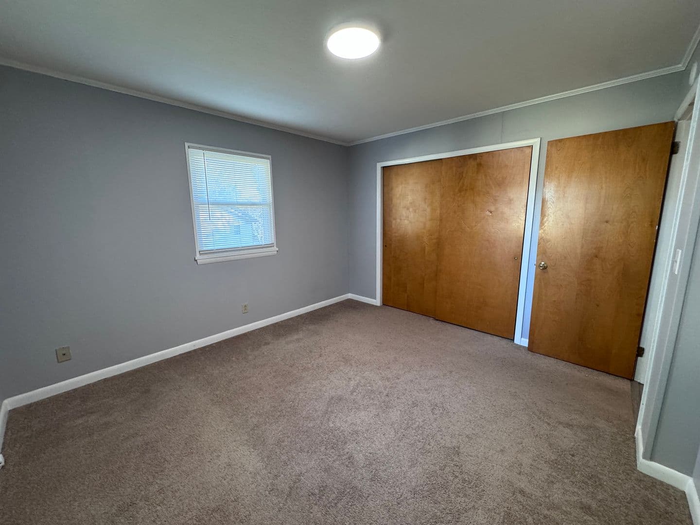 Calvert City Apartment: 937 E 6th Ave