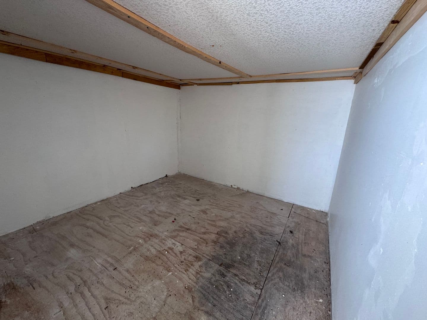 Kevil House: 11450 Bonham