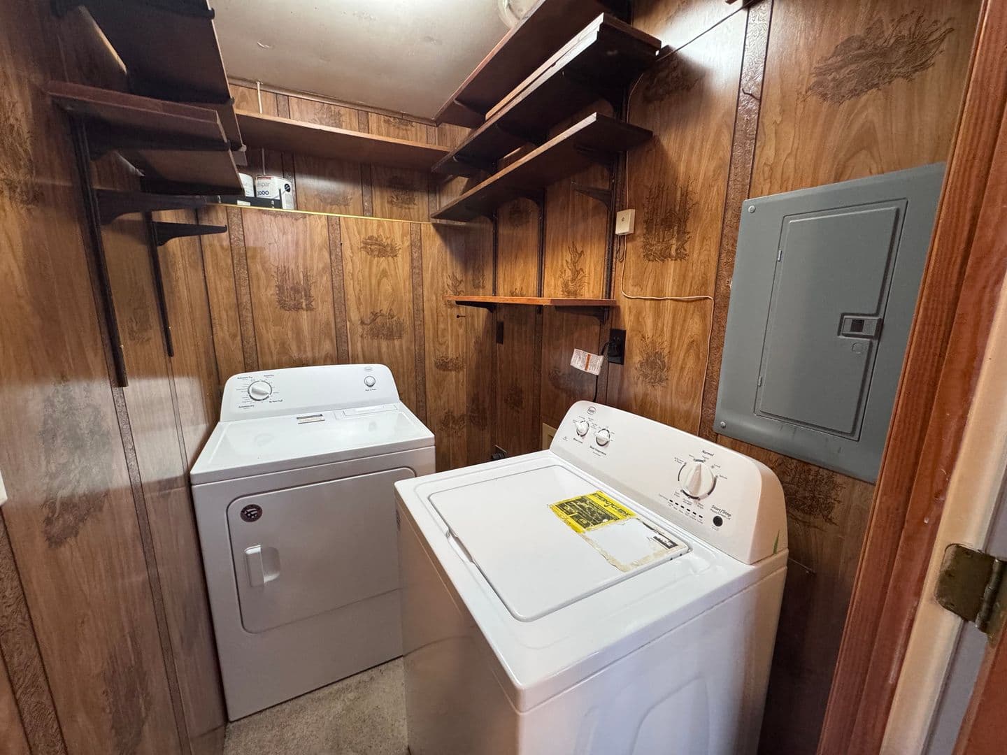 Calvert City Apartment: 937 E 6th Ave