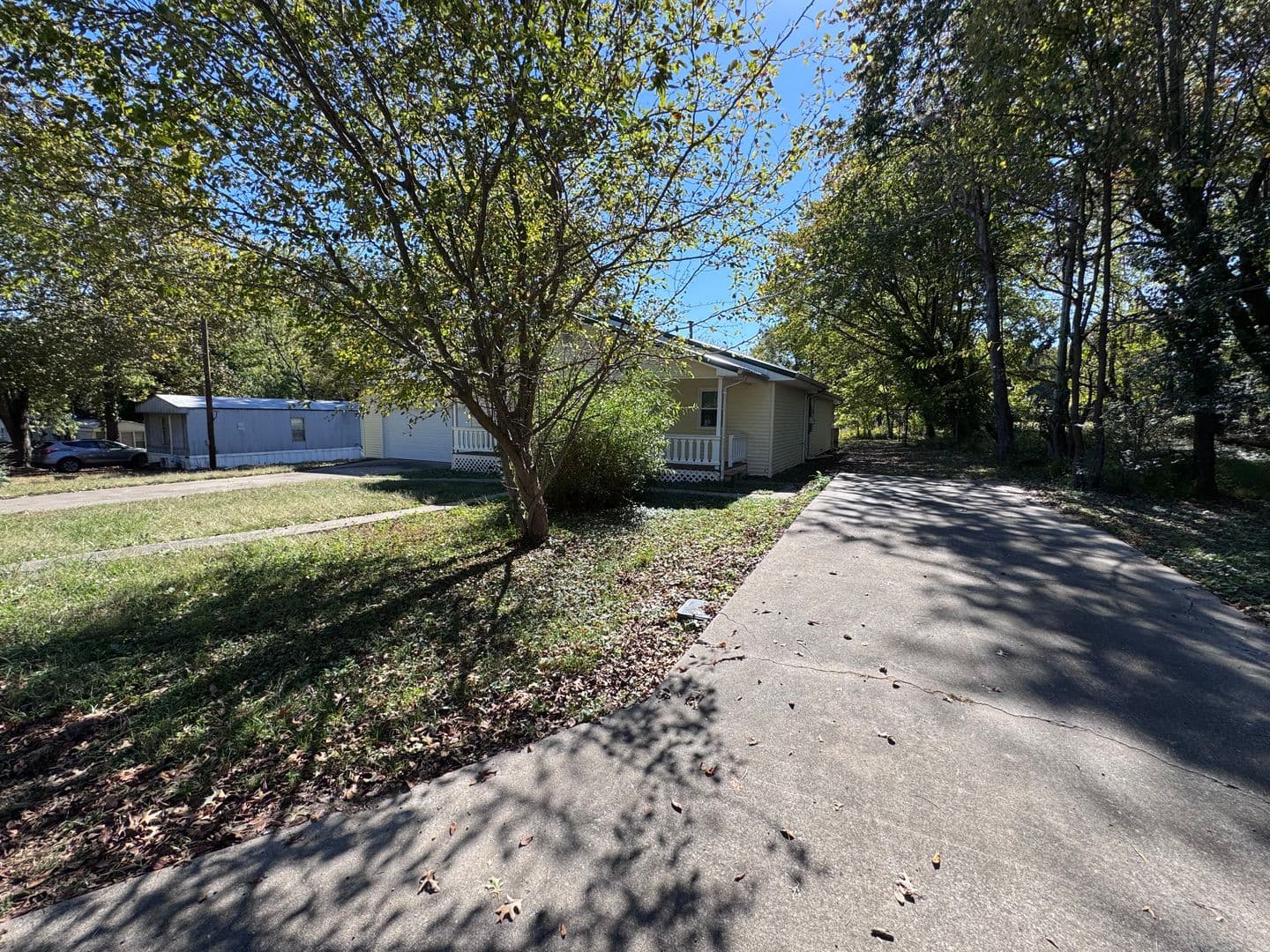 Kevil House: 11450 Bonham