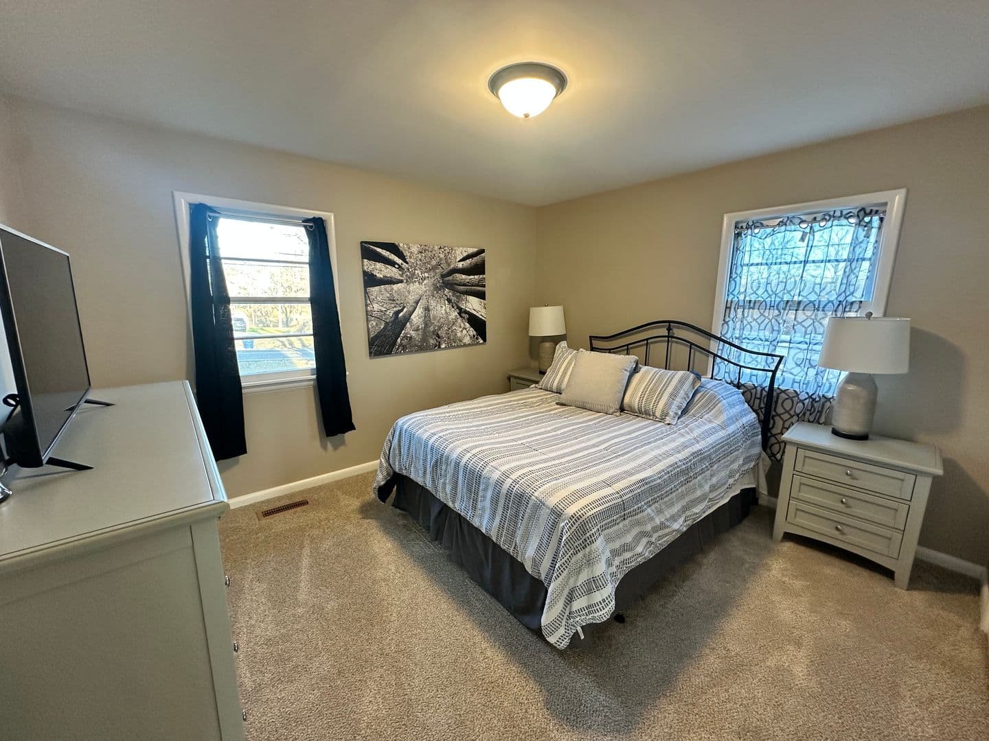 Benton House: 102 Highland Drive