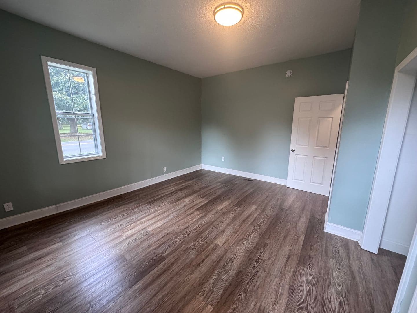 Paducah House: 820 S 28TH Street
