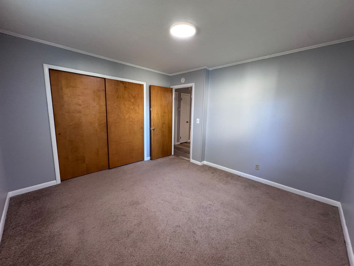 Calvert City Apartment: 937 E 6th Ave