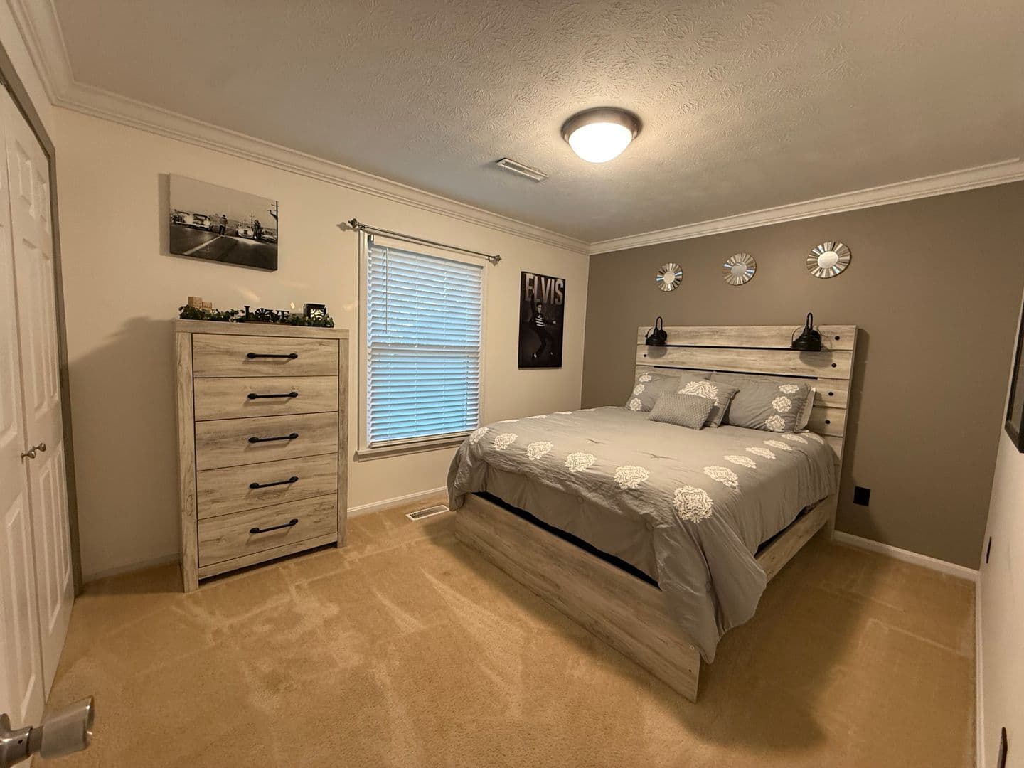 Paducah House: 325 Franklin Drive