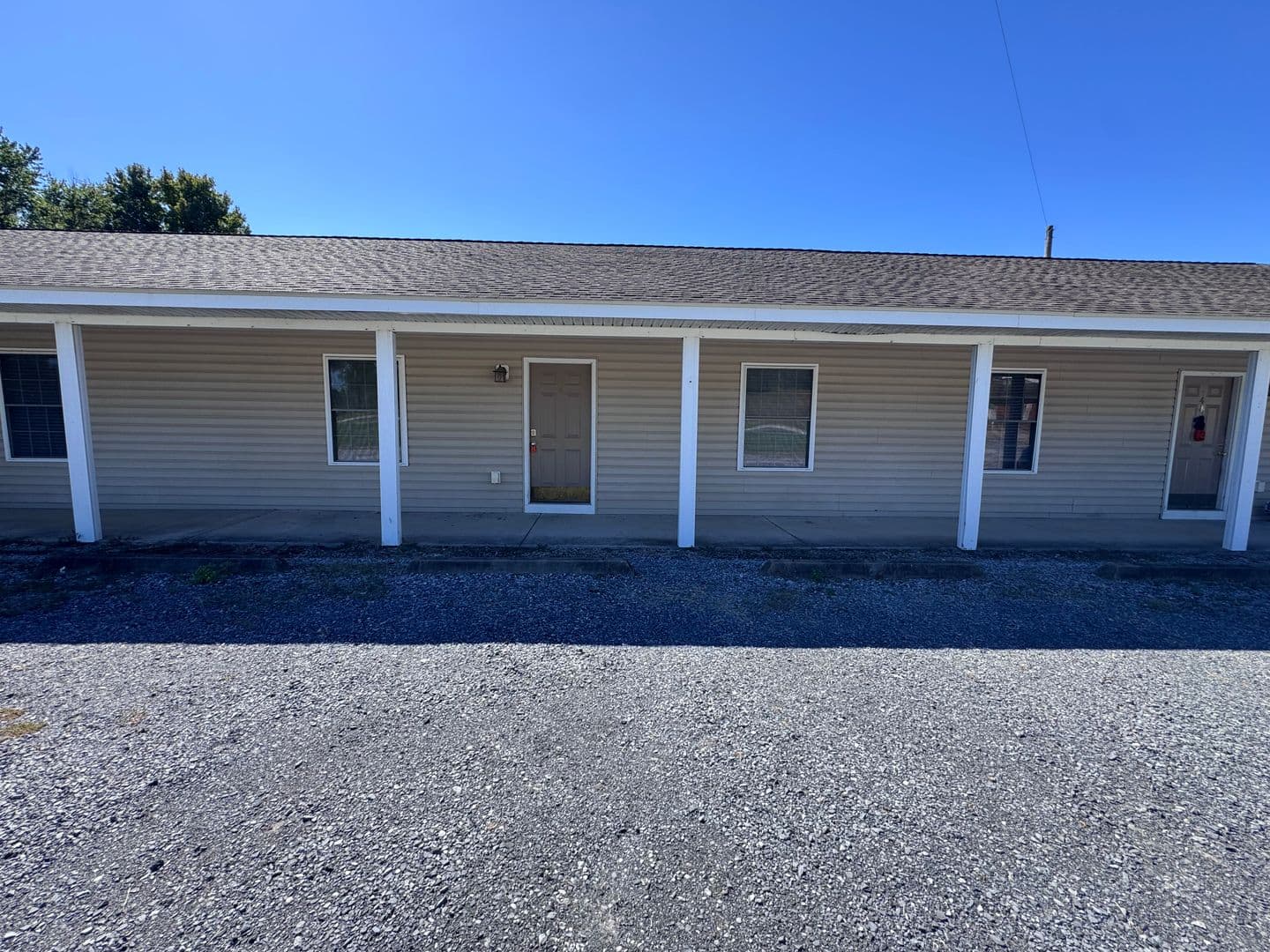Calvert City Apartment: 130 Drivers Road