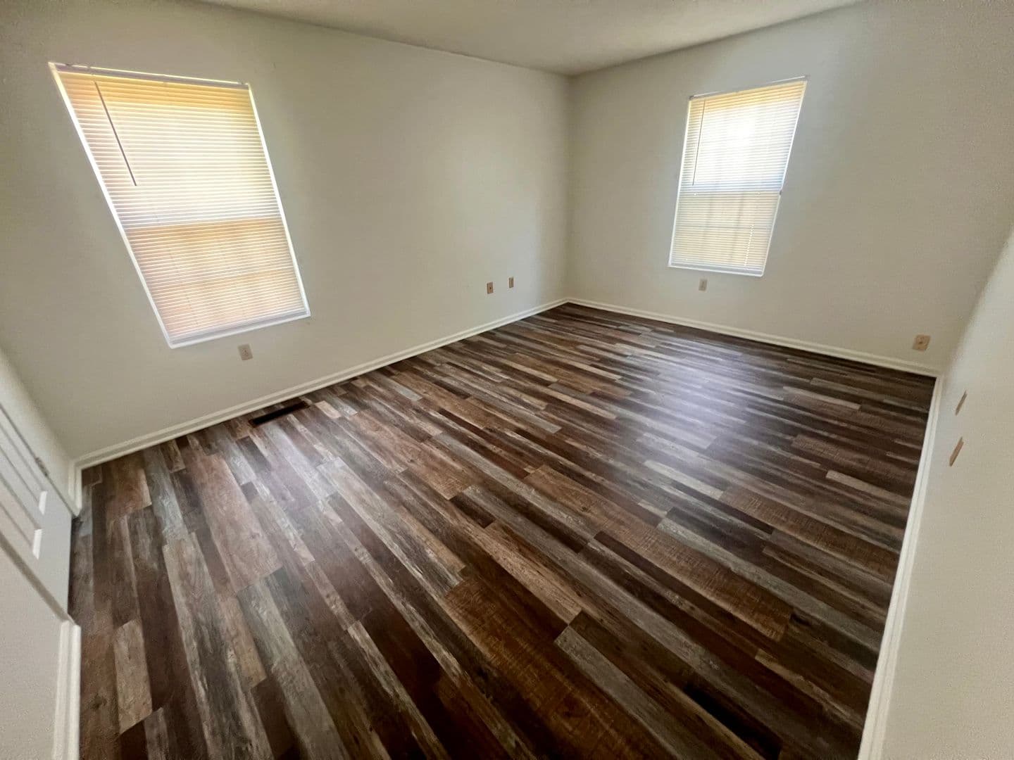 Calvert City Apartment: 620 Oak Park Blvd - Apt 101