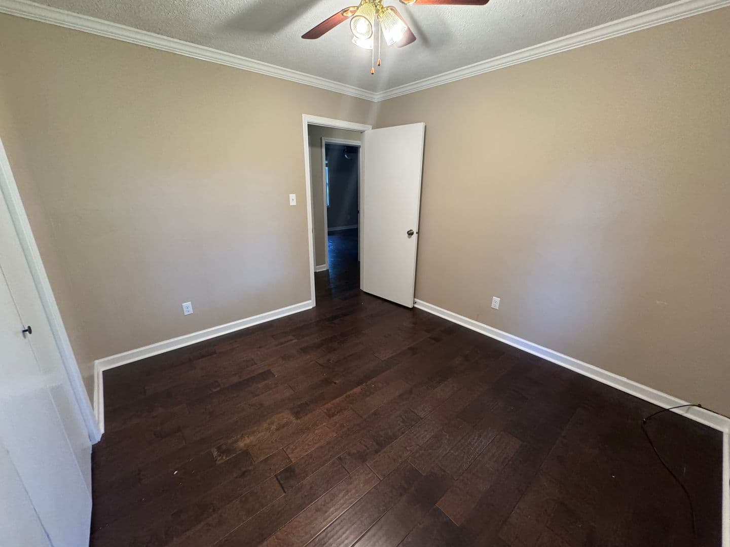 Paducah House: 4430 Chicadee Drive