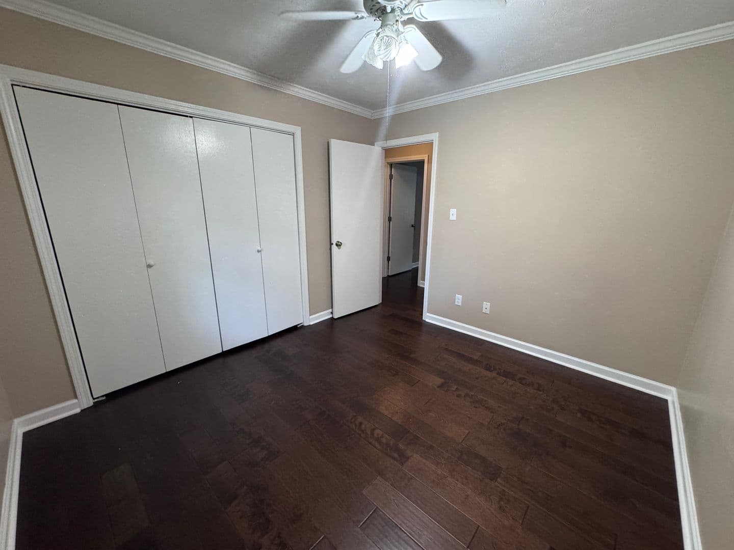 Paducah House: 4430 Chicadee Drive