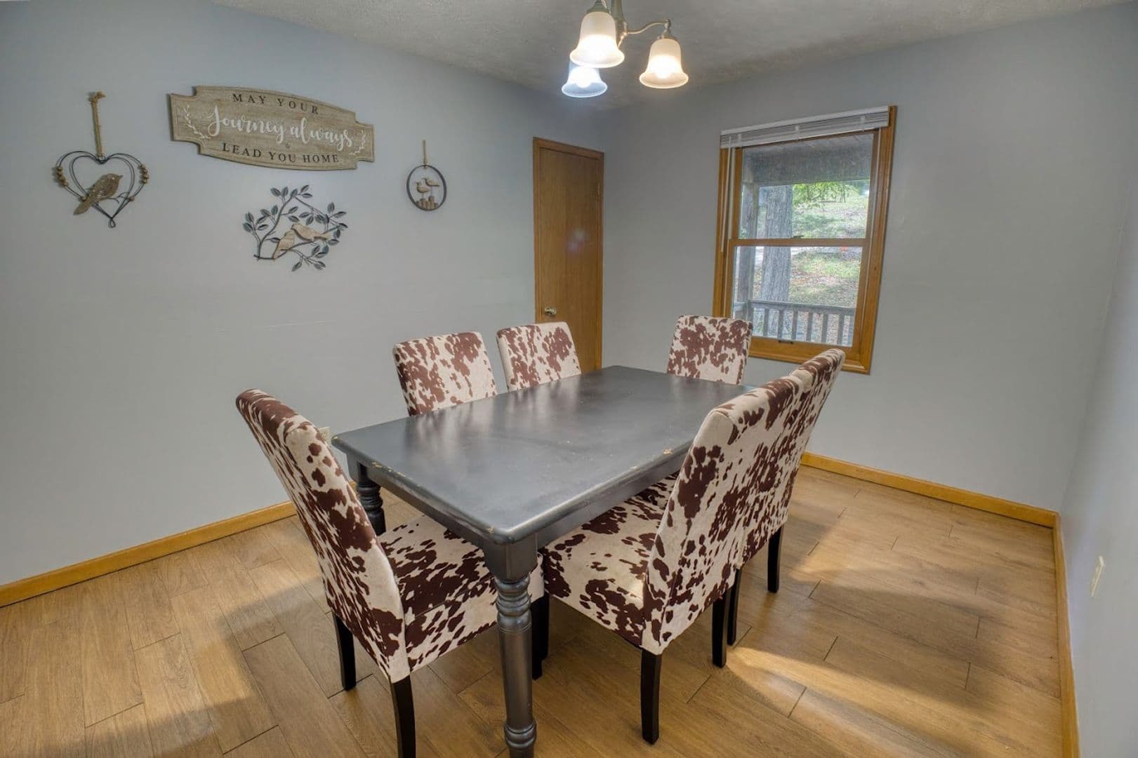 Eddyville Apartment: 75 Forest Glenn Drive - Lakeside Cabin