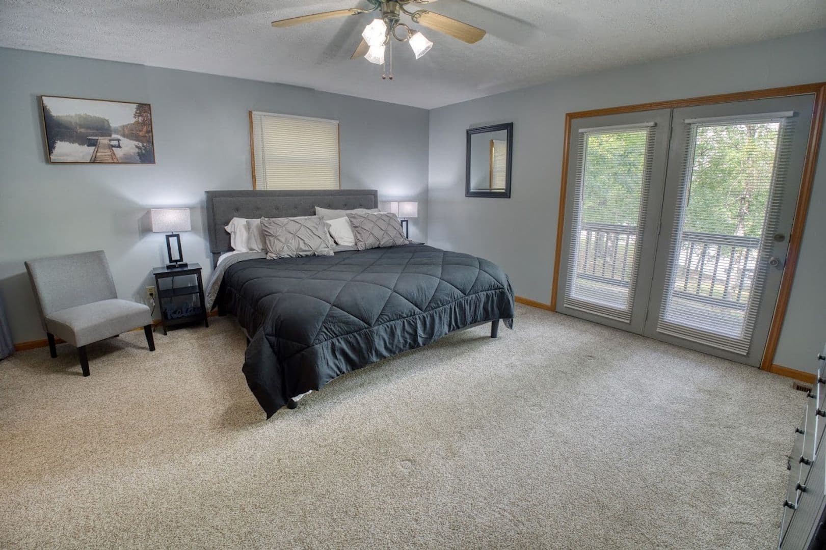 Eddyville Apartment: 75 Forest Glenn Drive - Lakeside Cabin