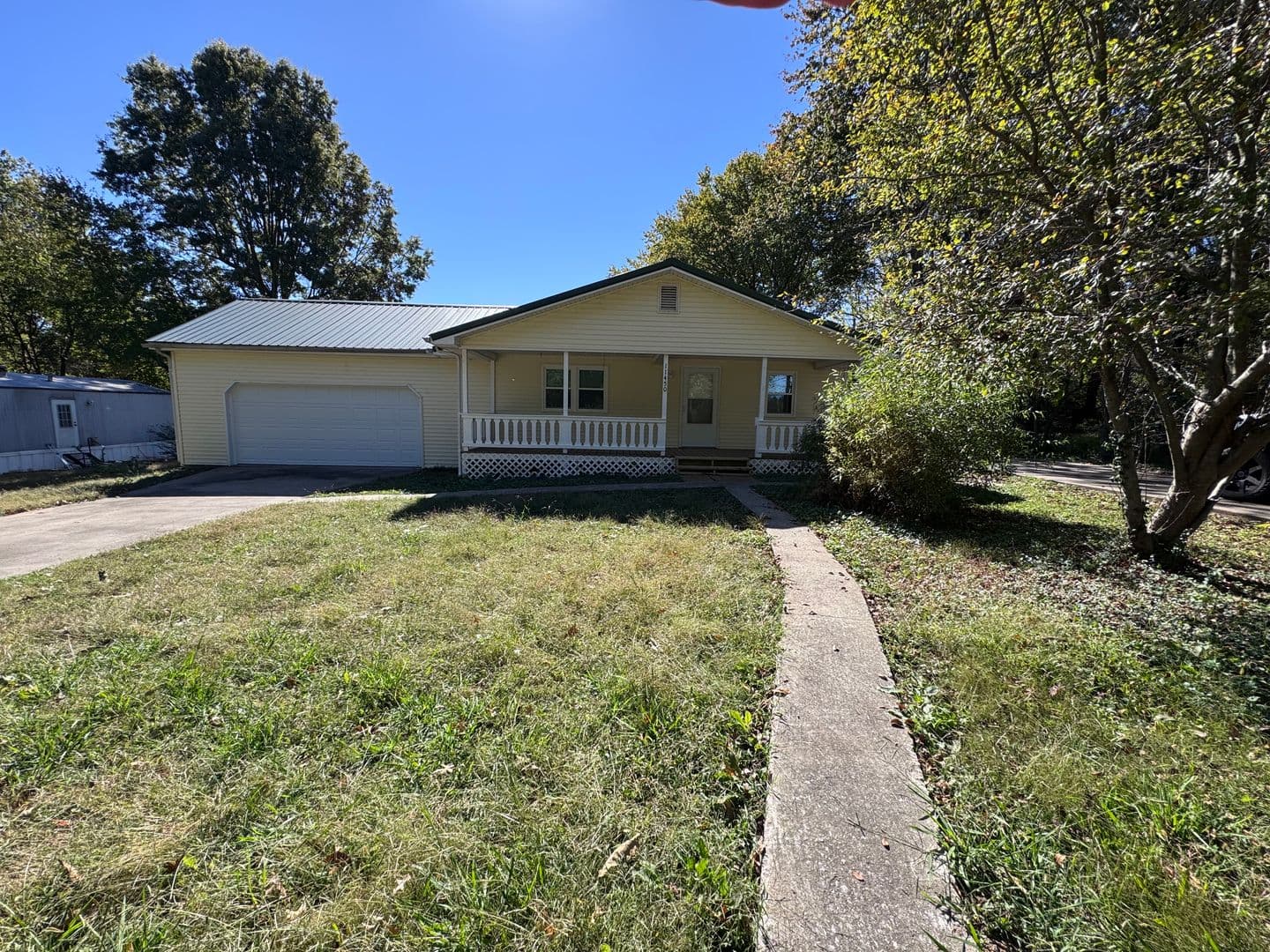 Kevil House: 11450 Bonham