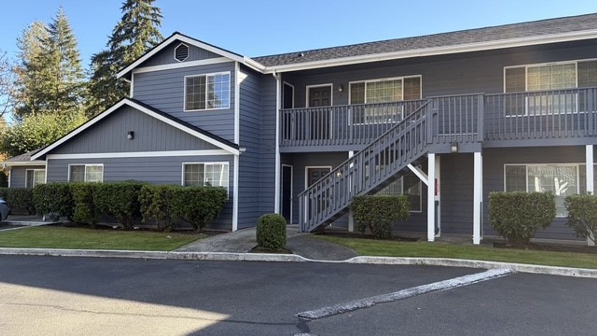 Toledo Apartment: 1268 State Route 505