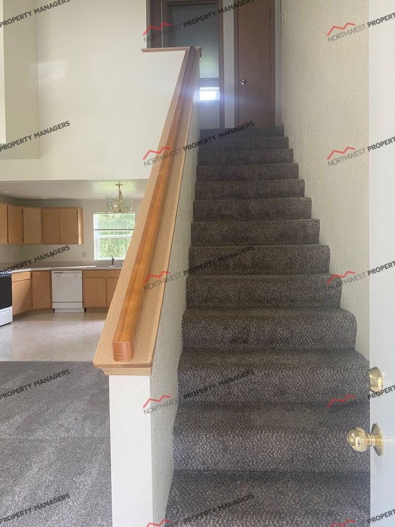 Tumwater Apartment: 604 Grant Lane Southwest A & B