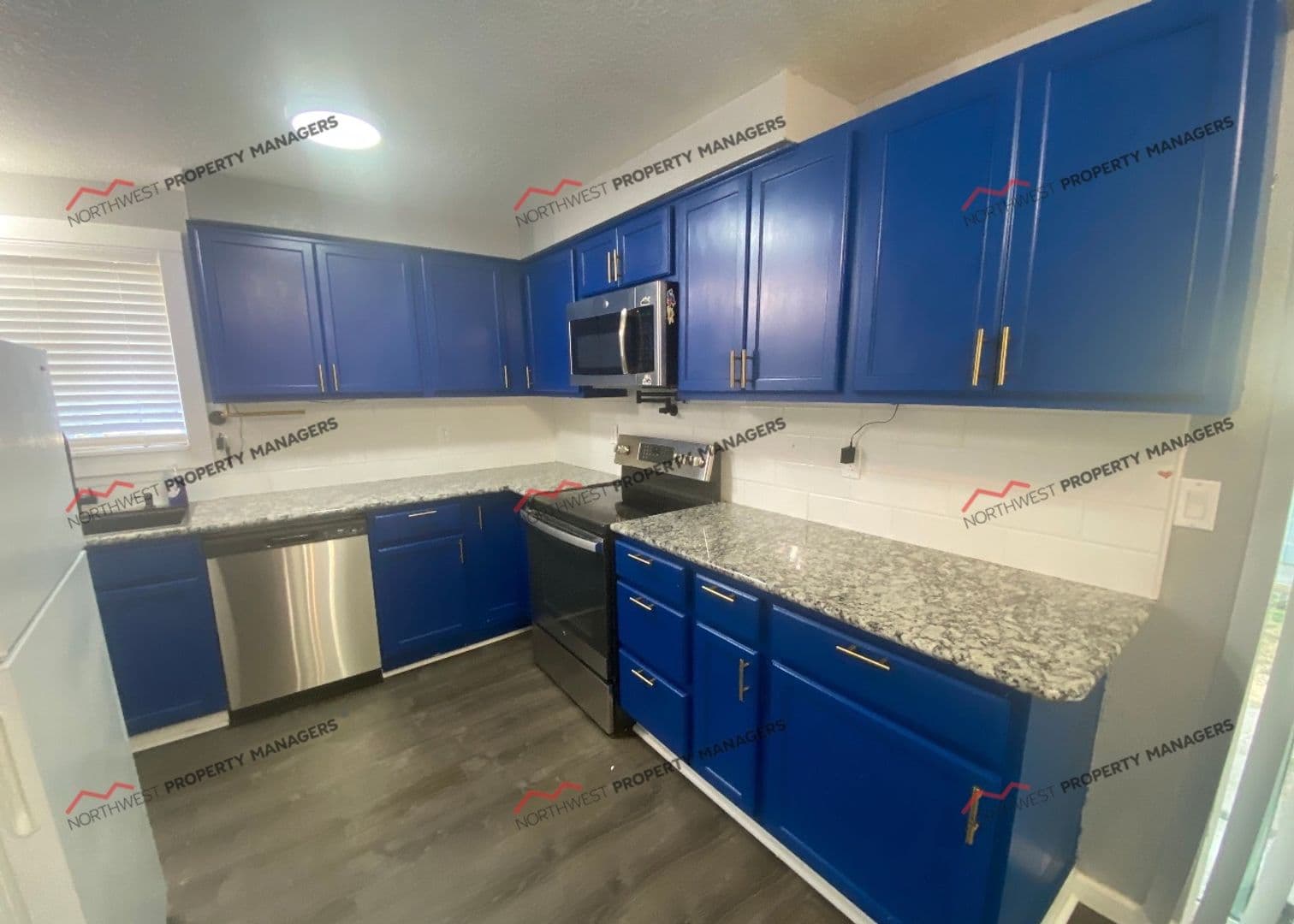 Olympia House: 746 Berne Ln SE