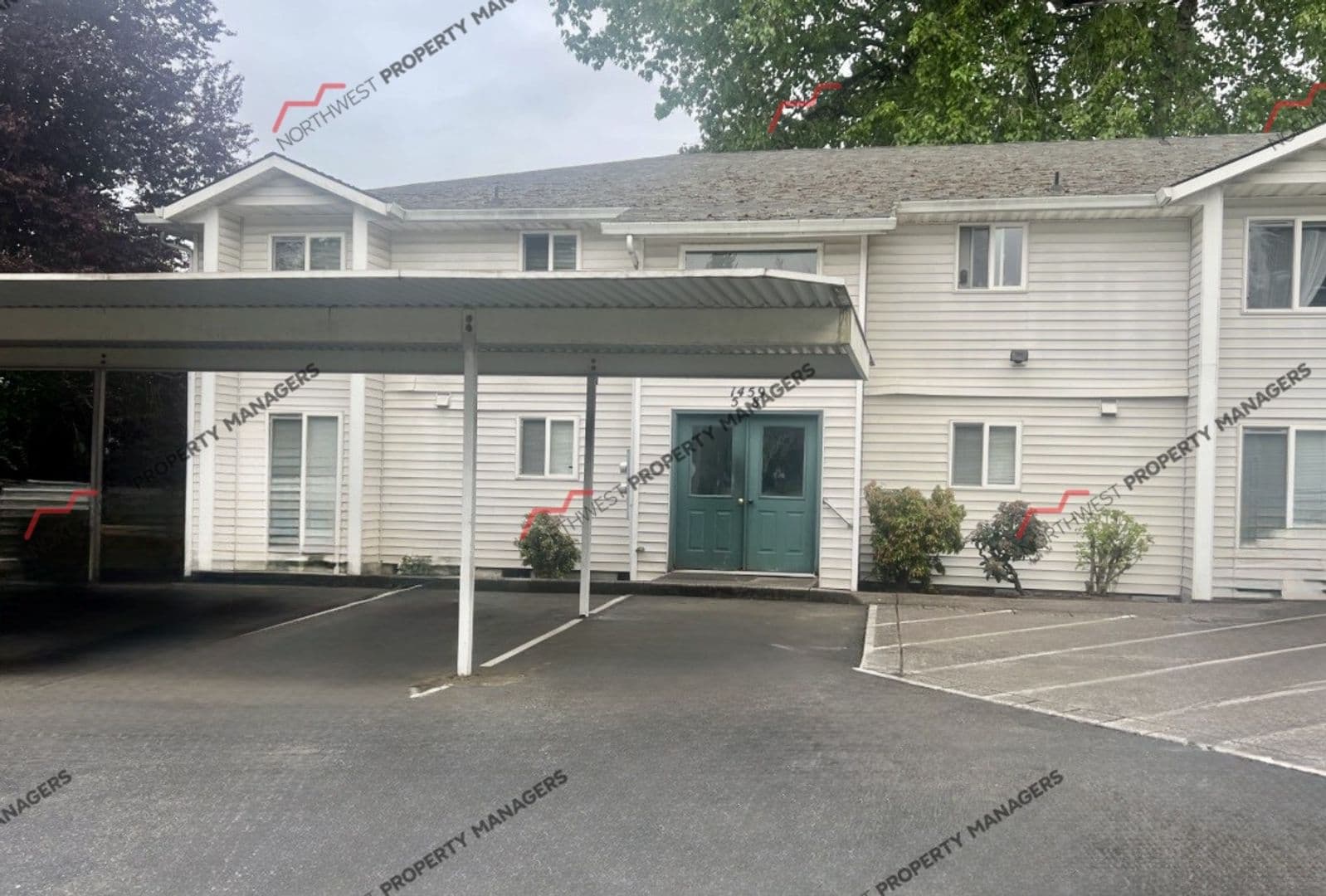 Woodland Apartment: 1451-1455-1459 N Goerig St.