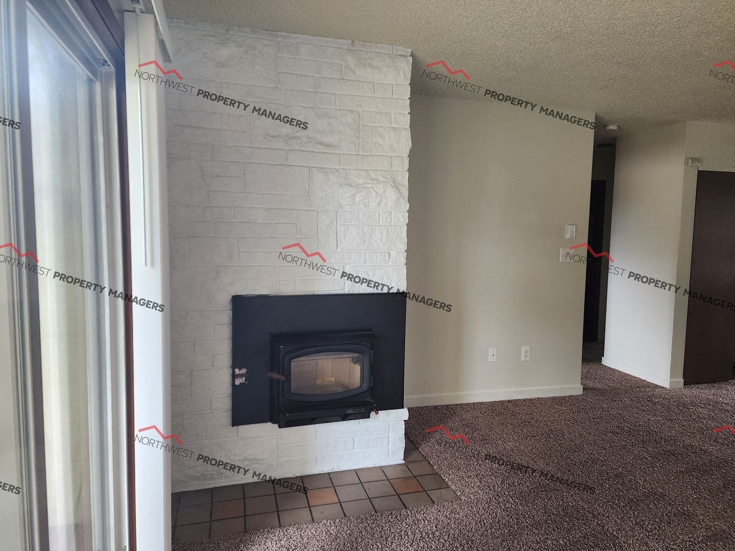 Montesano Apartment: 610 Pioneer Ave E. 1-24