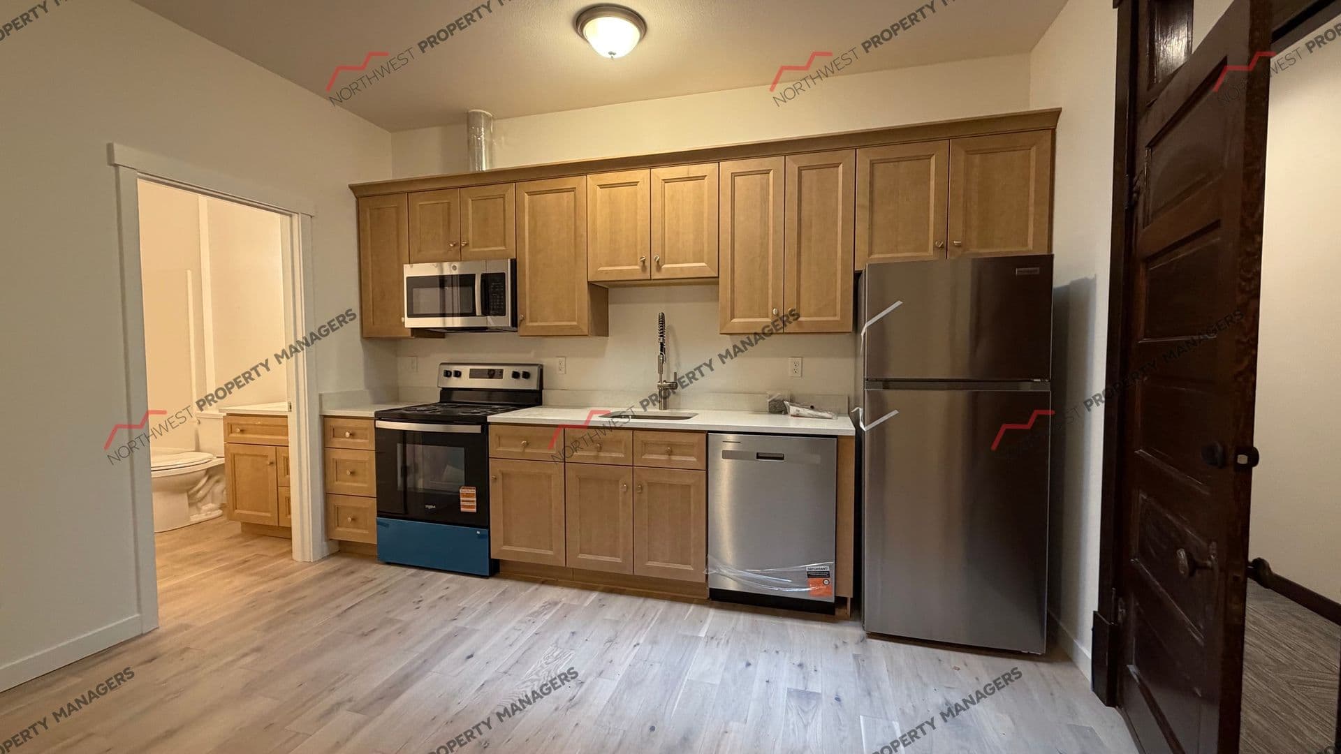 Centralia Apartment: 220 N Tower Ave