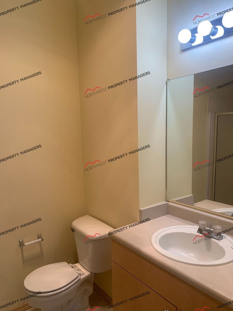 Tacoma Apartment: 2825 S Delin St.