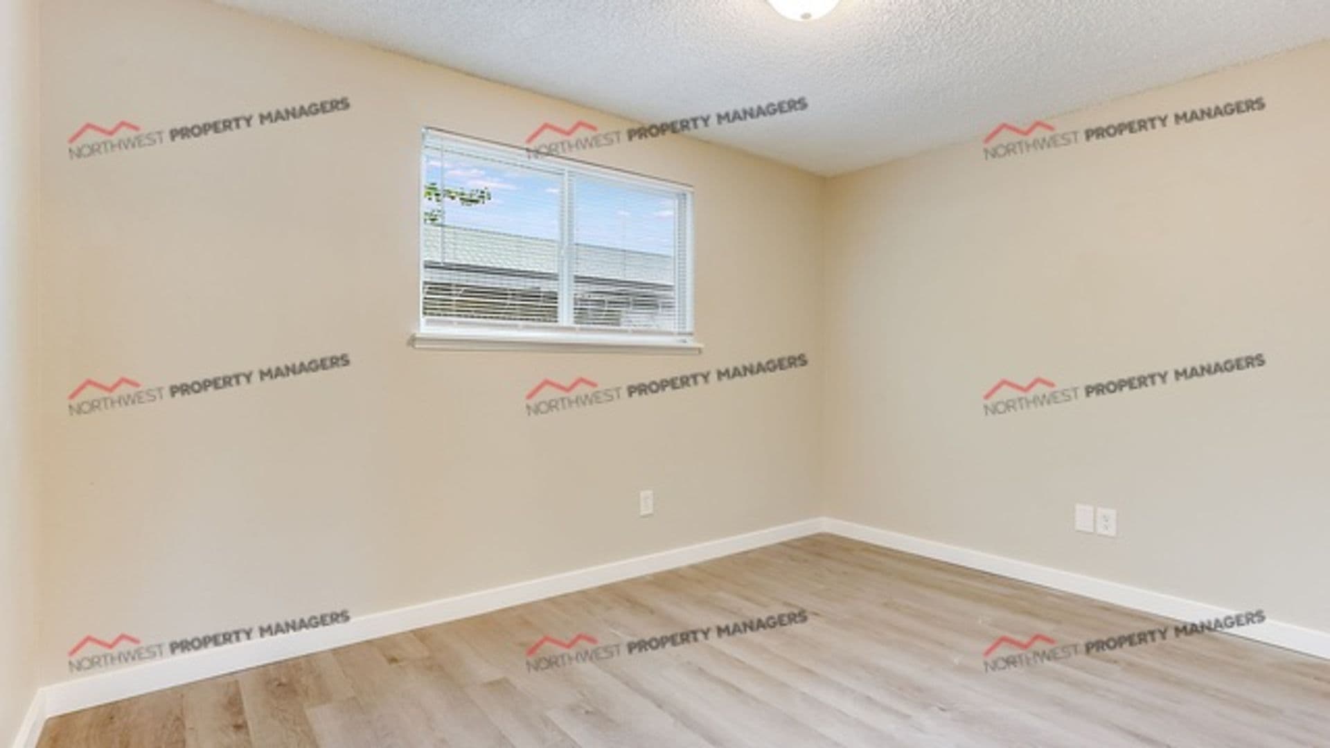 Tacoma Apartment: 120 136th Street S