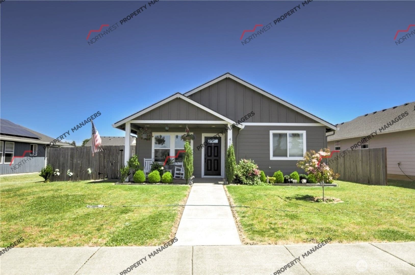 Winlock House: 410 Herren Ave