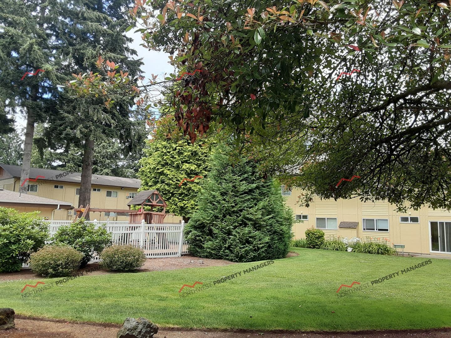 Lacey Apartment: 1615 Judd St. SE