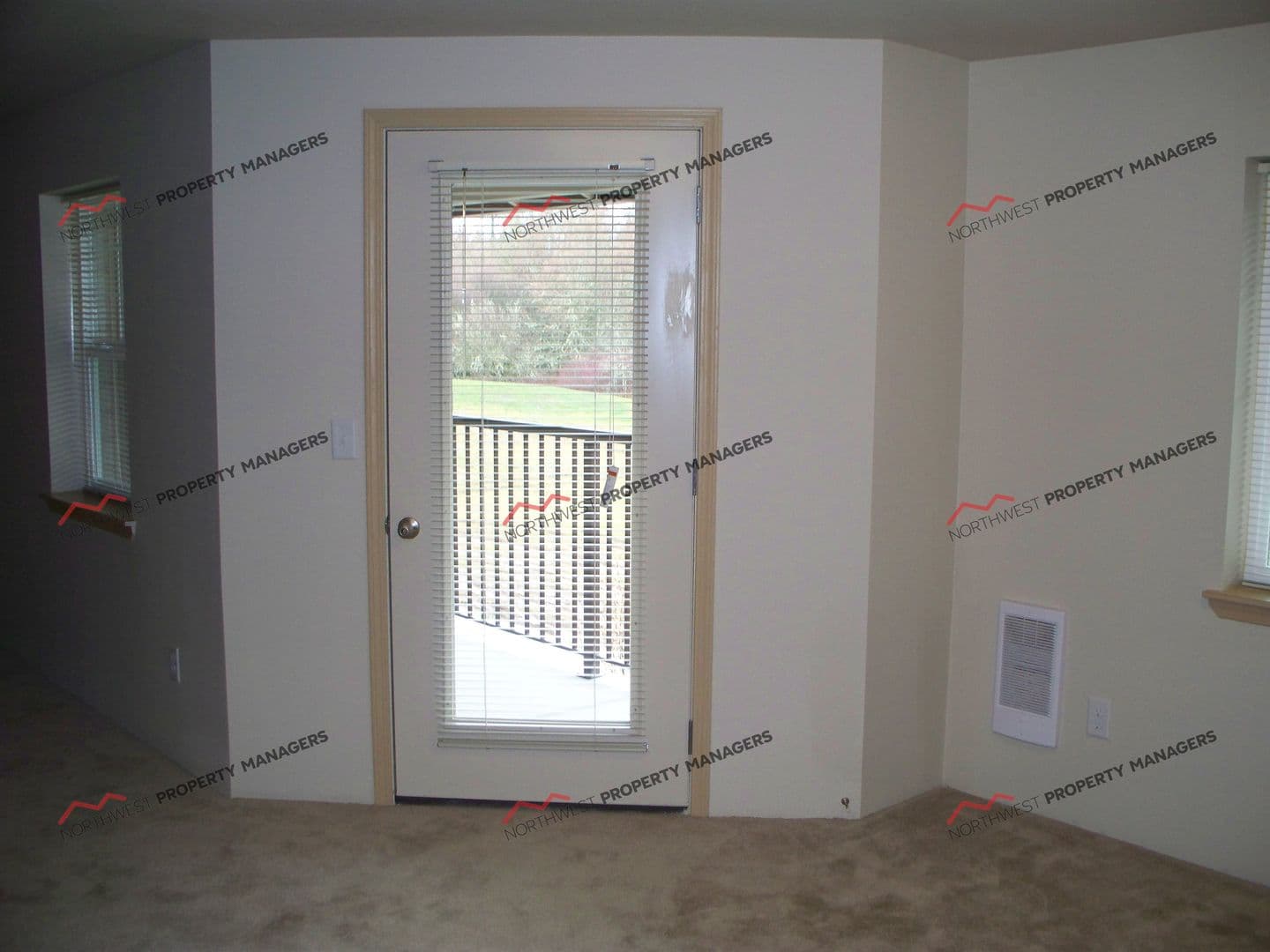 Battle Ground Apartment: 218 SW 15th Ave