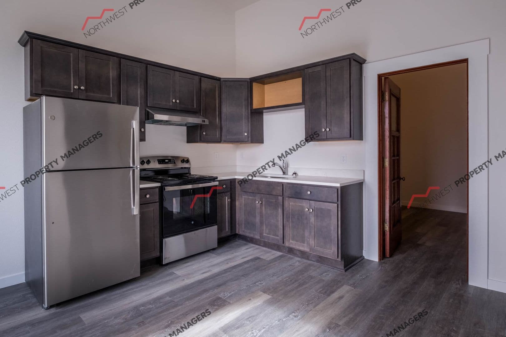 Centralia Apartment: 107 North Tower