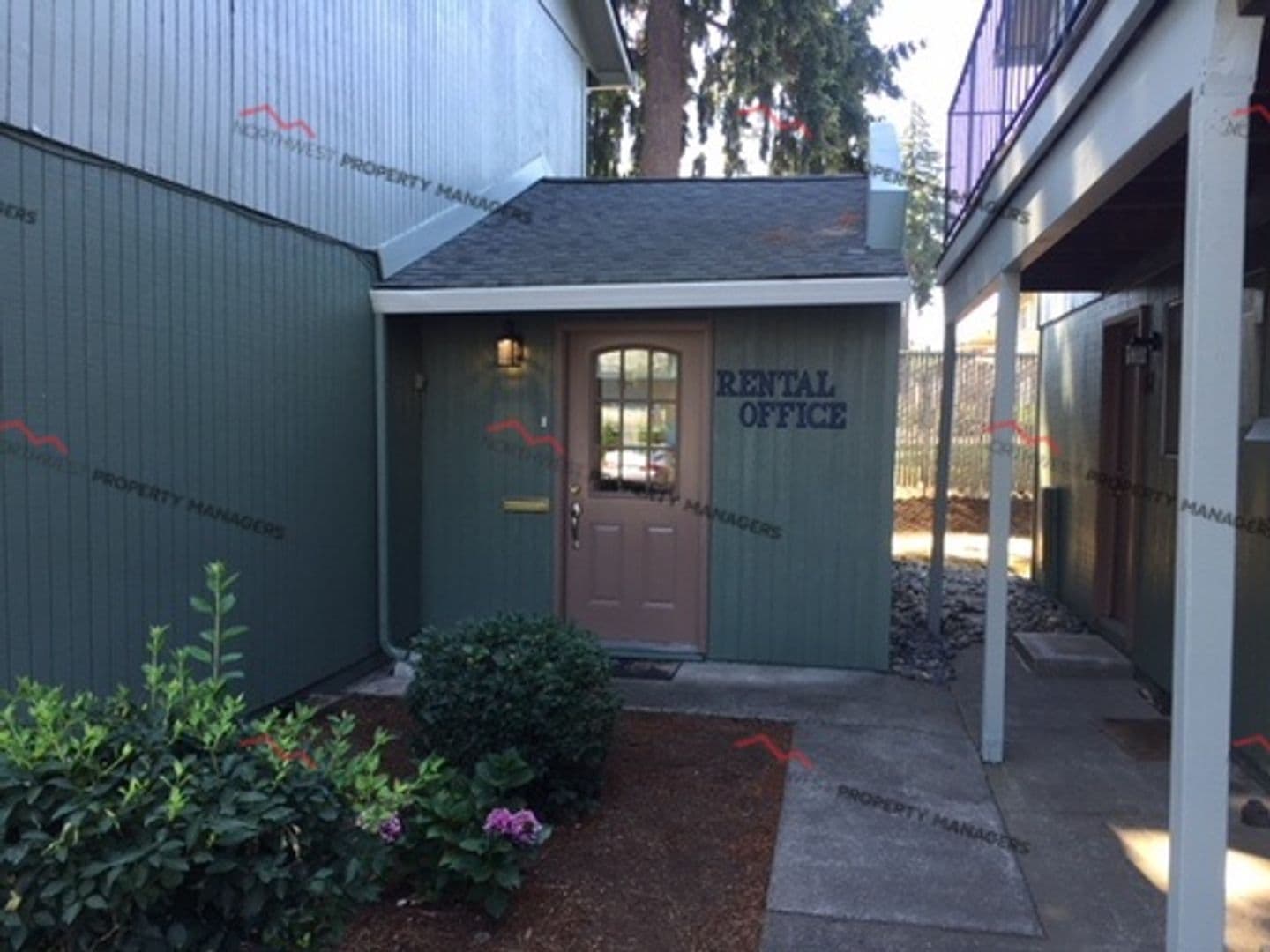Vancouver Apartment: 10400 NE Stutz Road