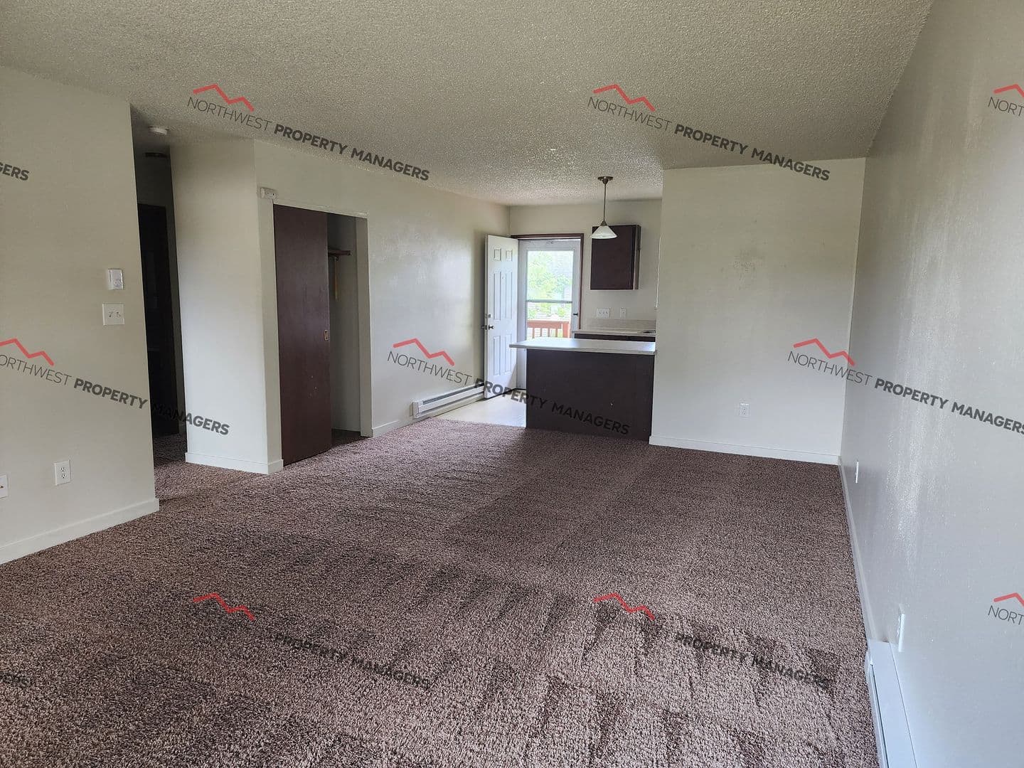 Montesano Apartment: 610 Pioneer Ave E. 1-24