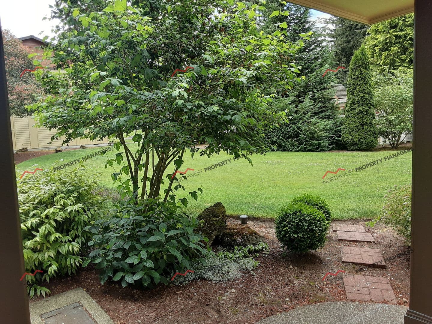 Lacey Apartment: 1615 Judd St. SE