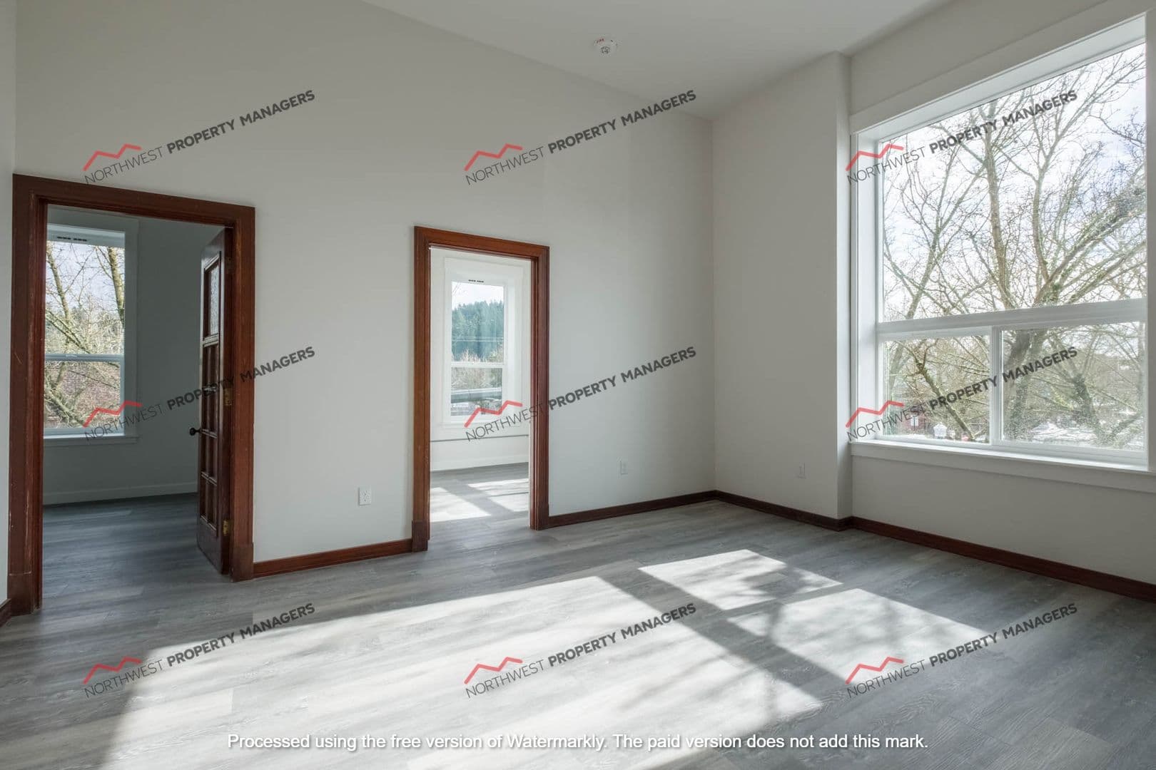 Centralia Apartment: 107 North Tower